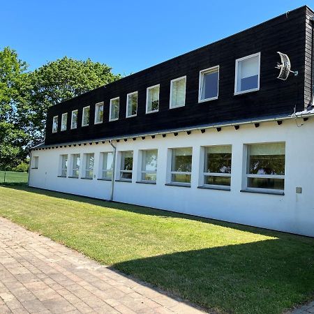 Osrodek Konferencyjno-Wypoczynkowy Hostel Chojna ภายนอก รูปภาพ