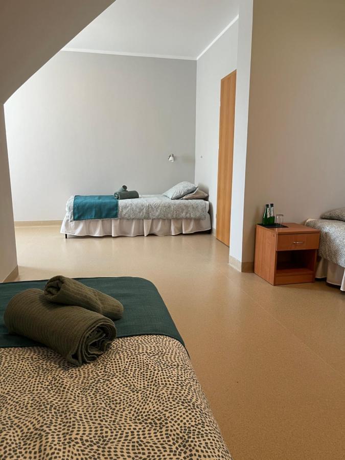 Osrodek Konferencyjno-Wypoczynkowy Hostel Chojna ภายนอก รูปภาพ