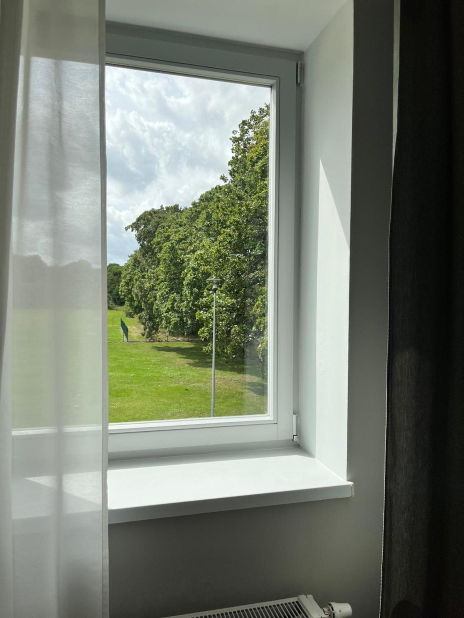 Osrodek Konferencyjno-Wypoczynkowy Hostel Chojna ภายนอก รูปภาพ