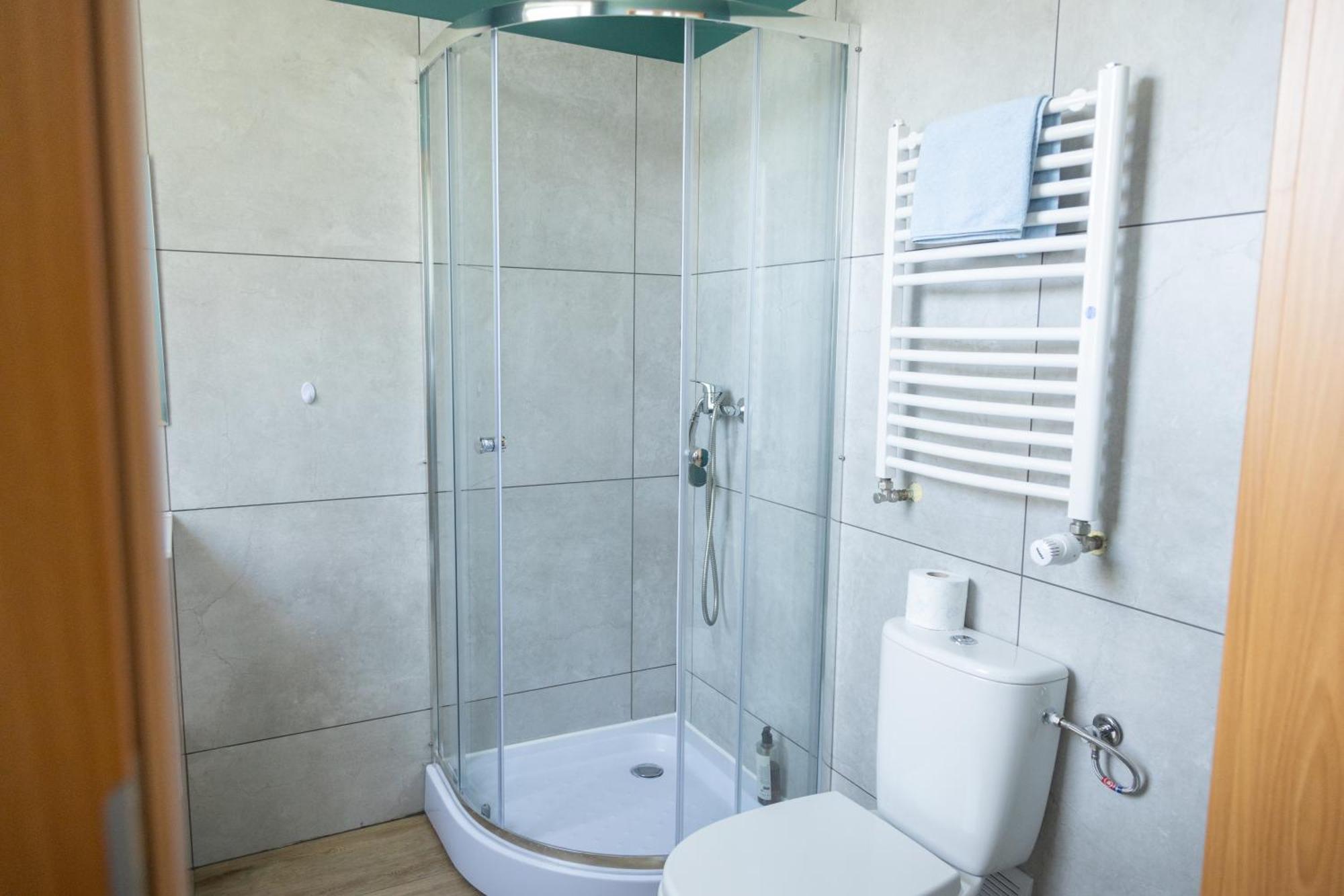 Osrodek Konferencyjno-Wypoczynkowy Hostel Chojna ภายนอก รูปภาพ